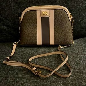NWT Michael Kors Mott Dome Crossbody